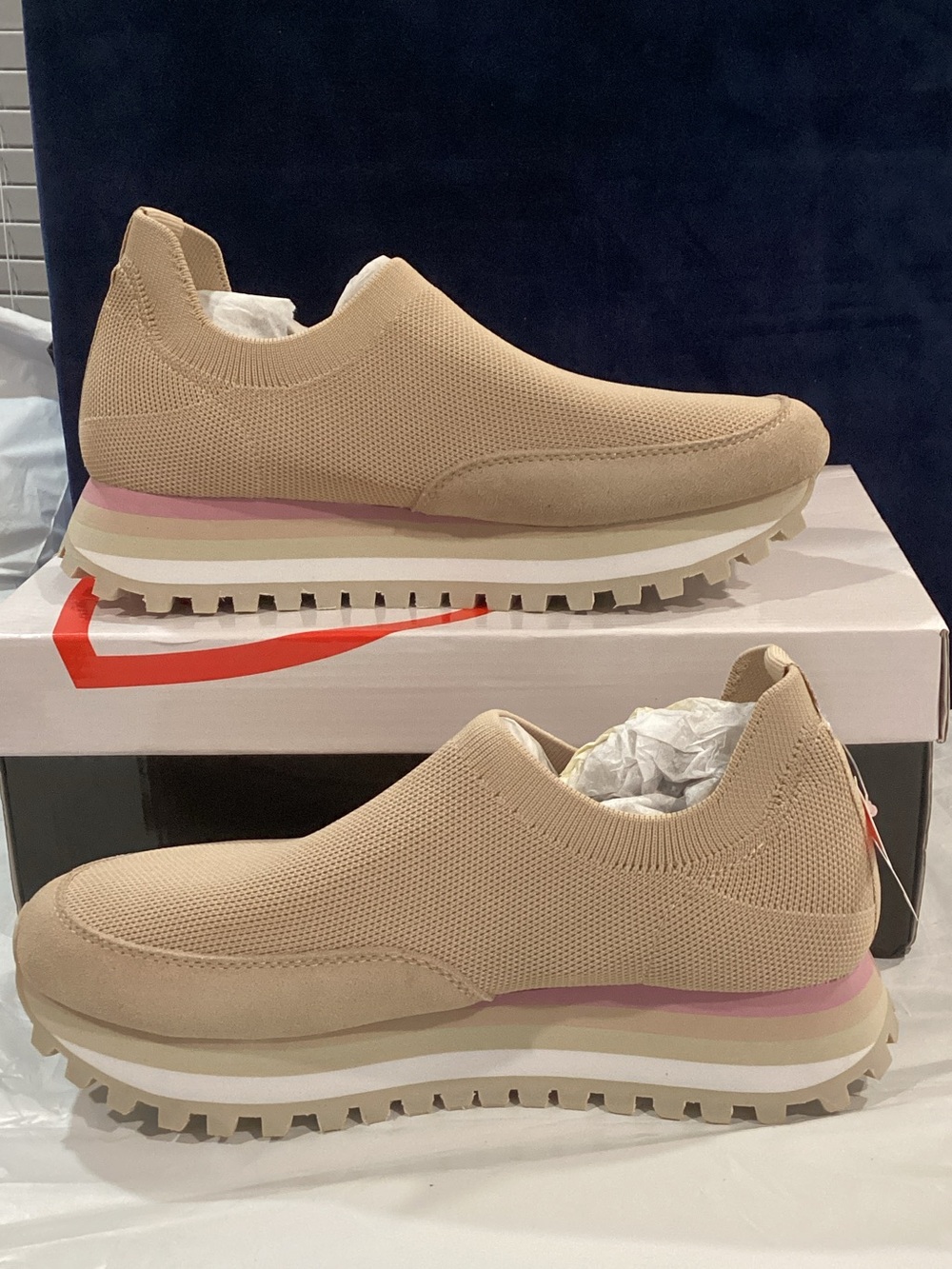 Blondo Lakelyn Sand Knit Water Resistant Slip On Platform Sneakers Women’s 8